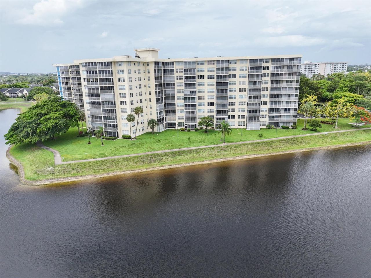 3095 N Course Drive , Unit 409, Pompano Beach, FL 33069 Photo