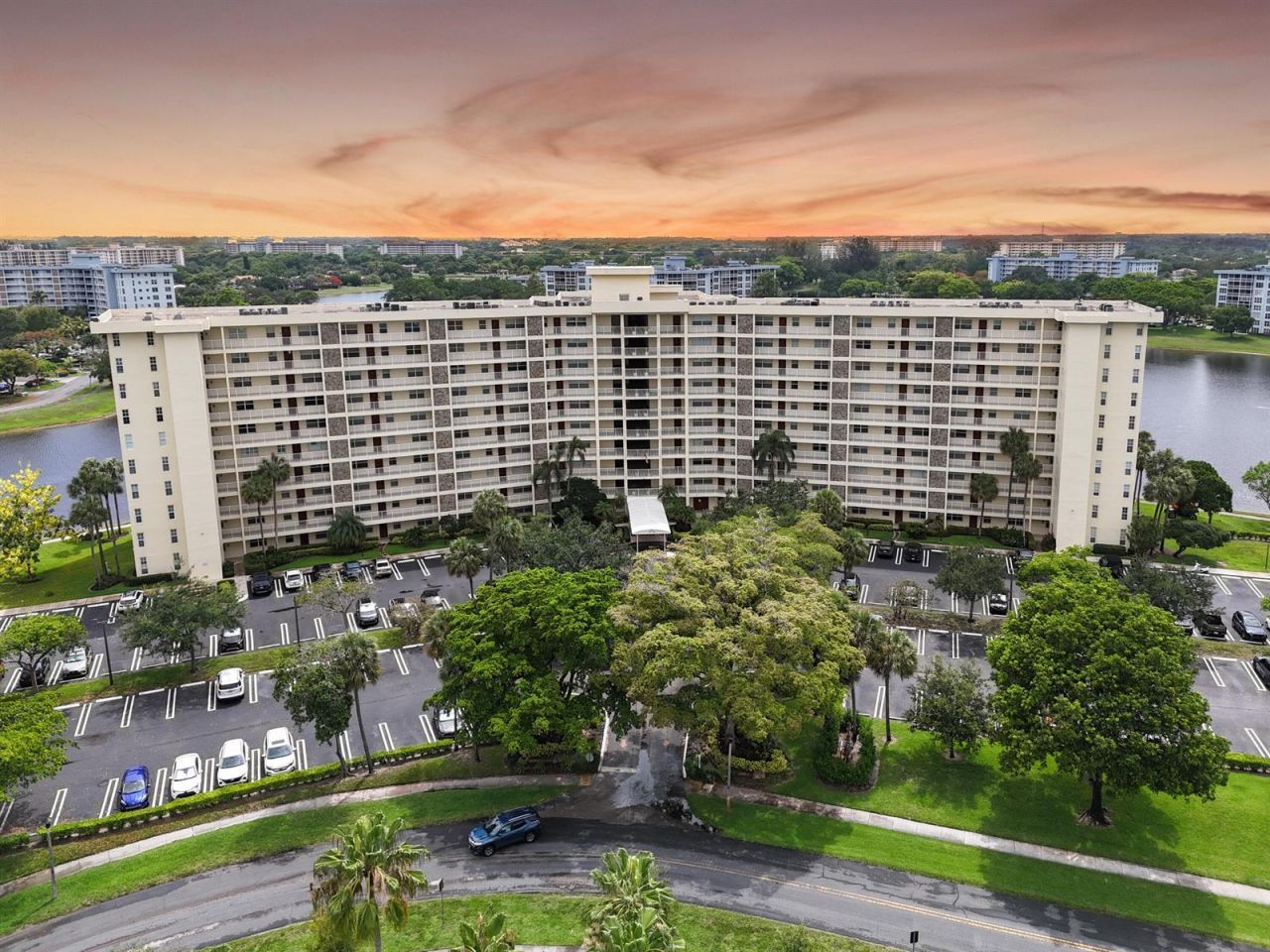 3095 N Course Drive , Unit 409, Pompano Beach, FL 33069 Photo