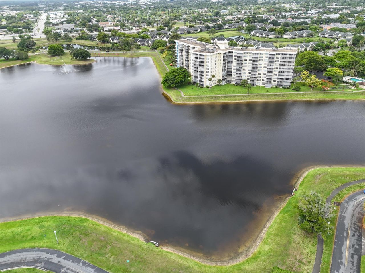 3095 N Course Drive , Unit 409, Pompano Beach, FL 33069 Photo