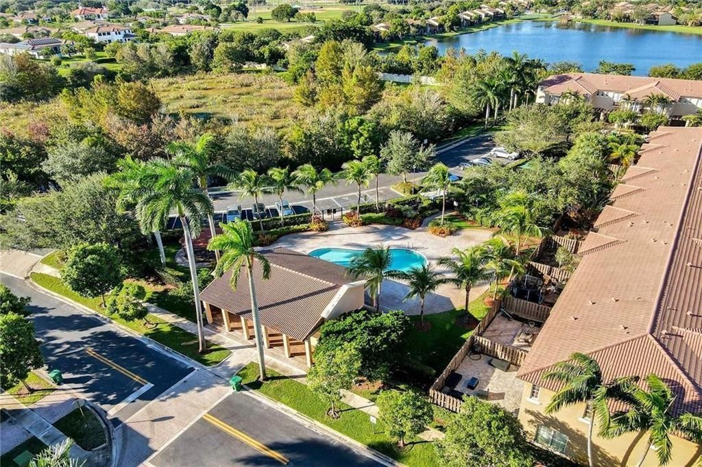 4422 Morgan Lane , Unit 11-9, Davie, FL 33328 Photo
