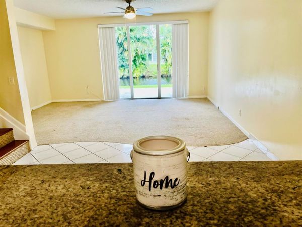 2317 SW 82nd Terrace , North Lauderdale, FL 33068