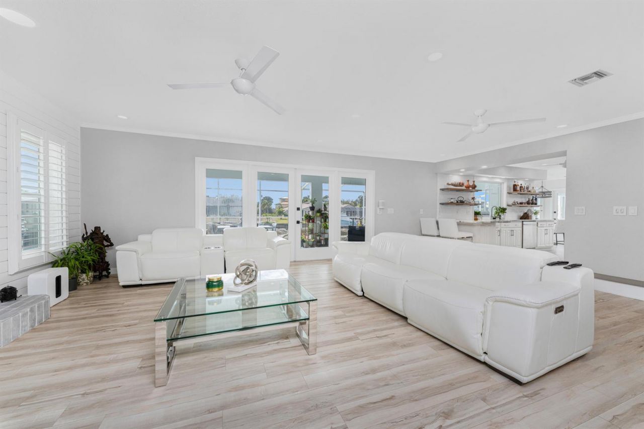 139 SW Seville Pl Place Sw, Port Charlotte, FL 33952 Photo