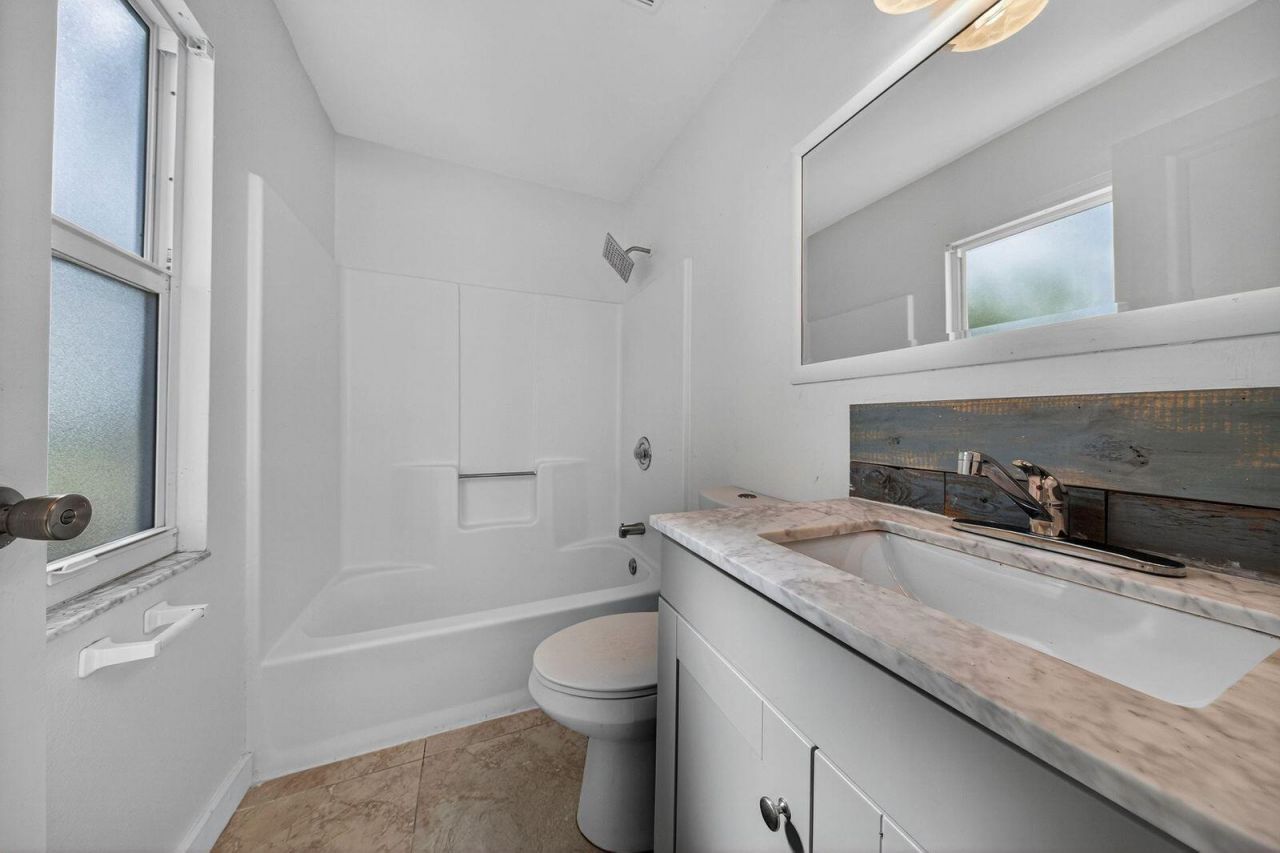 117 NE 8th Street , Pompano Beach, FL 33060 Photo
