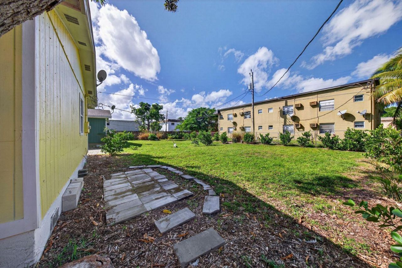 117 NE 8th Street , Pompano Beach, FL 33060 Photo