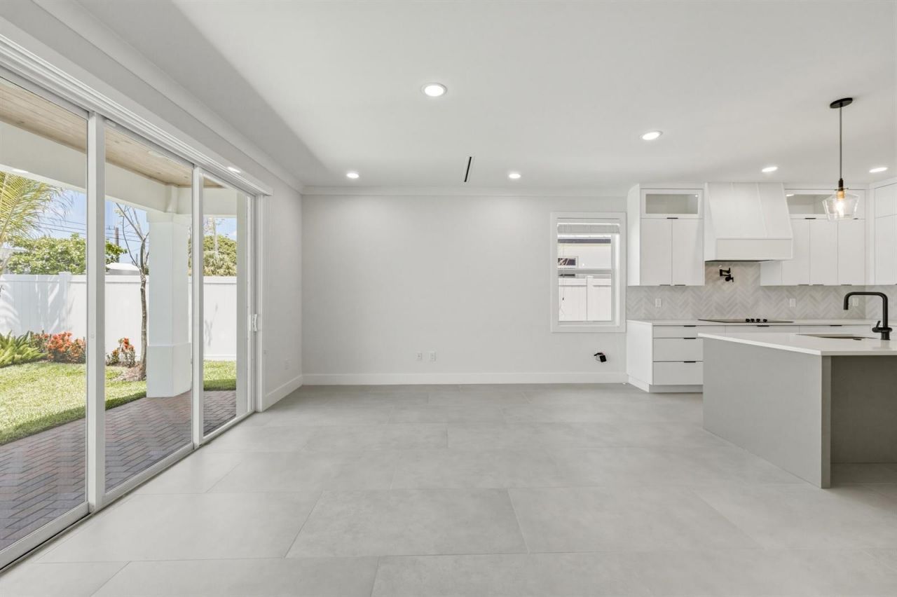 1022 Miami Boulevard , Delray Beach, FL 33483 Photo