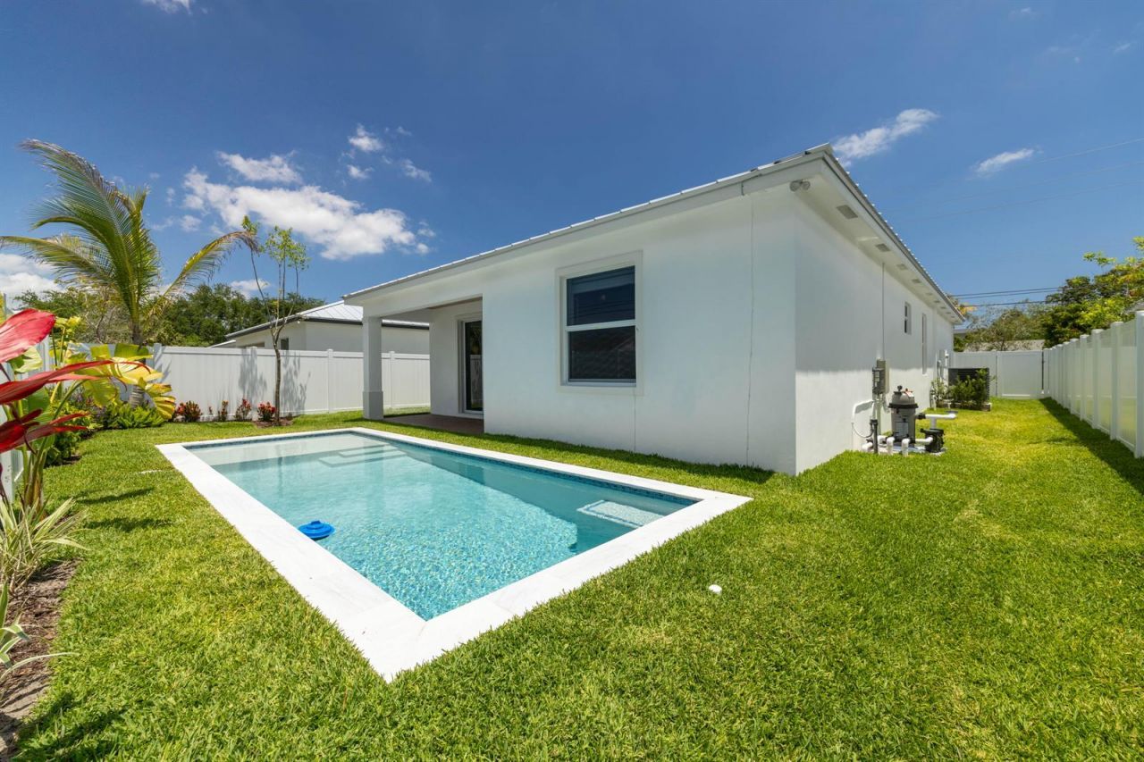1022 Miami Boulevard , Delray Beach, FL 33483 Photo