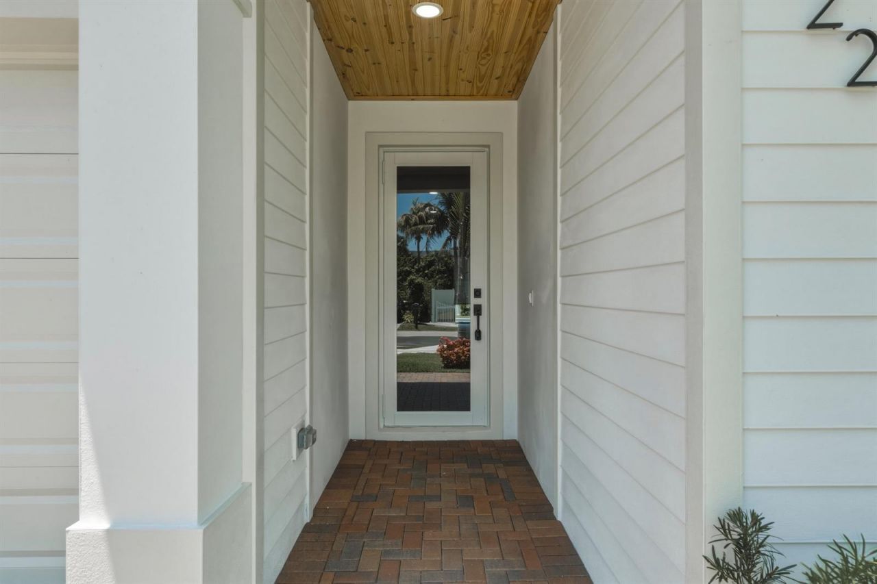 1022 Miami Boulevard , Delray Beach, FL 33483 Photo