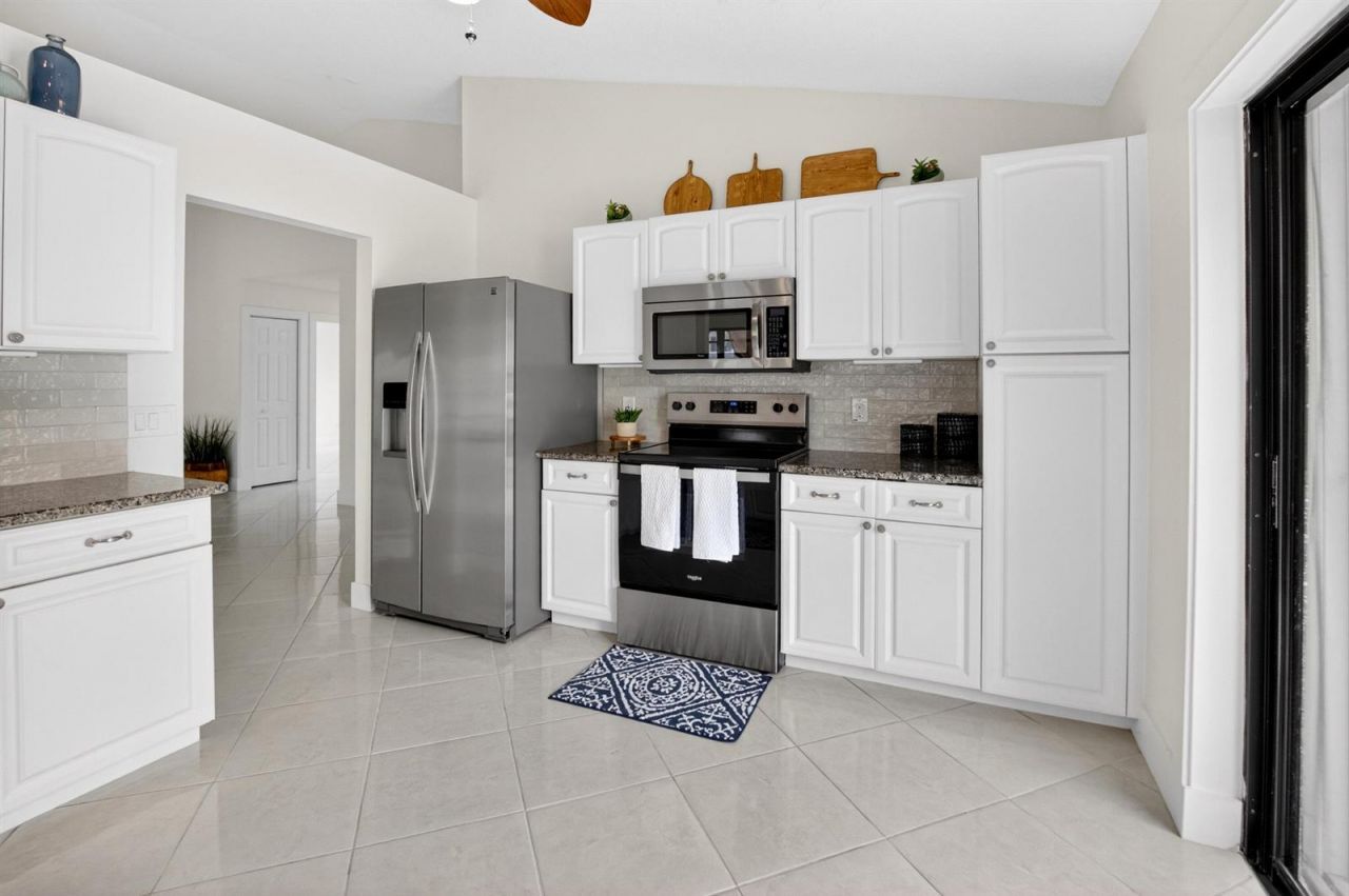 182 Temple Avenue , Boynton Beach, FL 33436 Photo