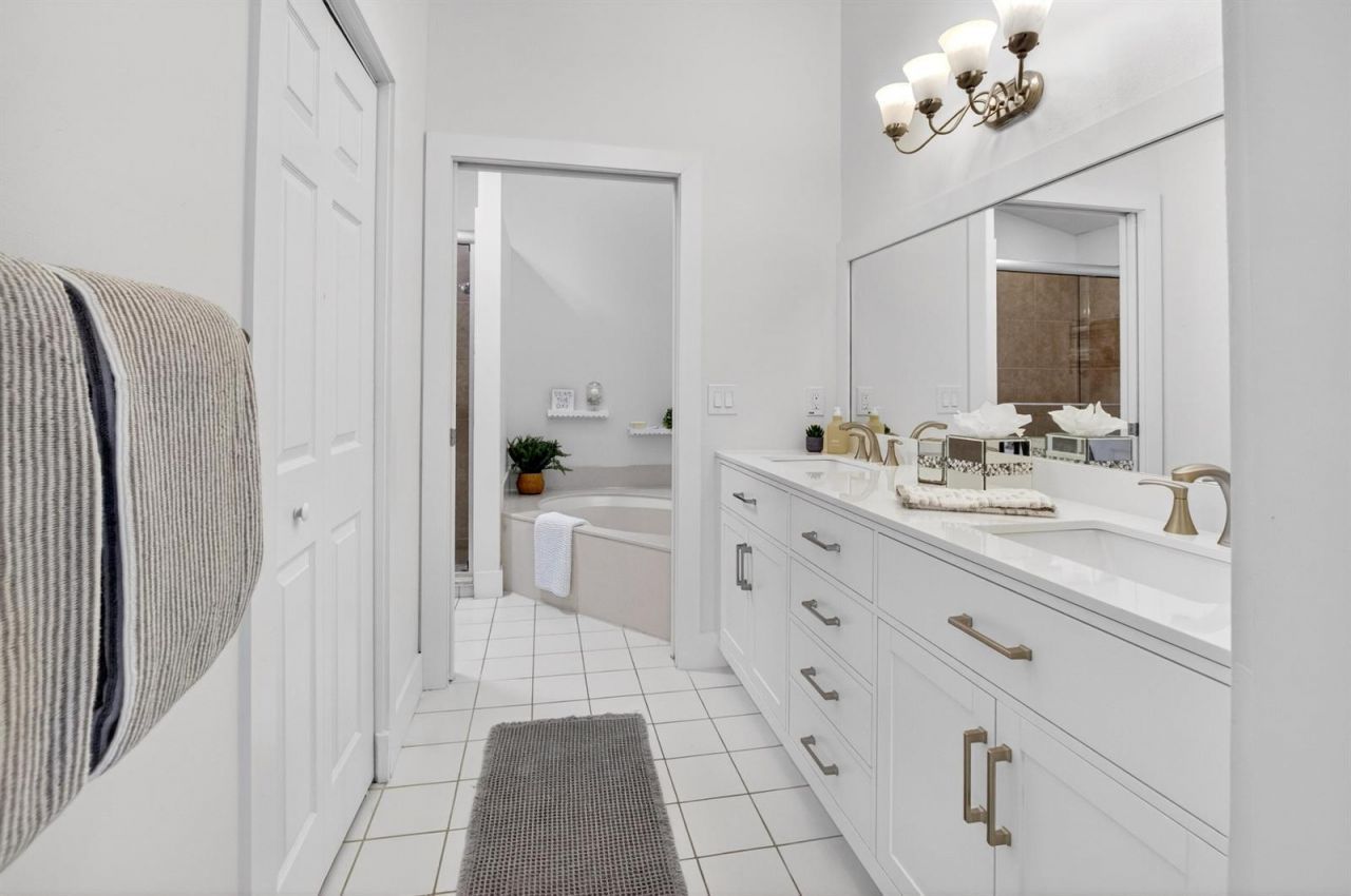 182 Temple Avenue , Boynton Beach, FL 33436 Photo