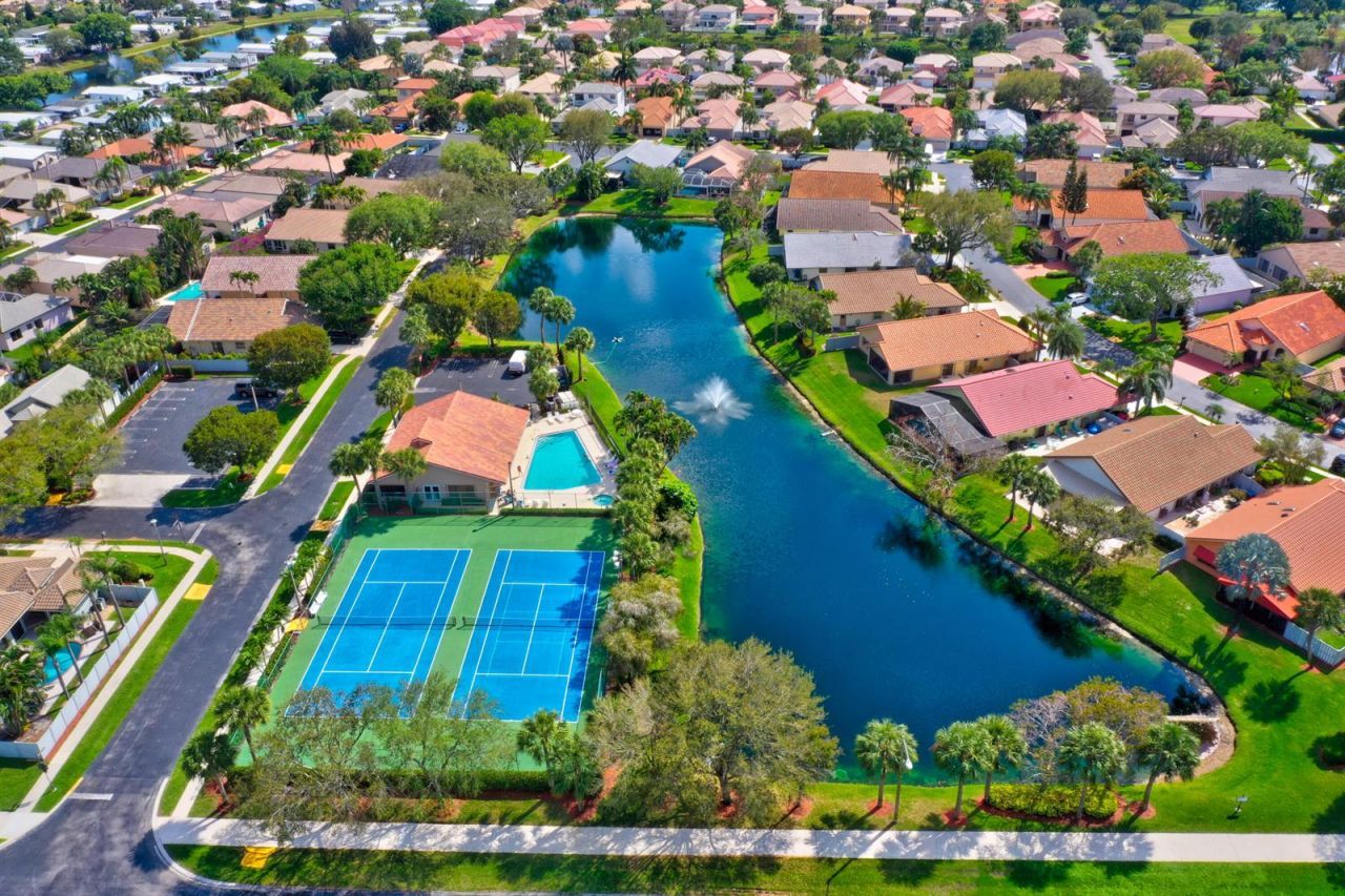 182 Temple Avenue , Boynton Beach, FL 33436 Photo