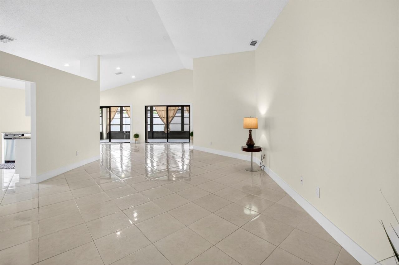 182 Temple Avenue , Boynton Beach, FL 33436 Photo