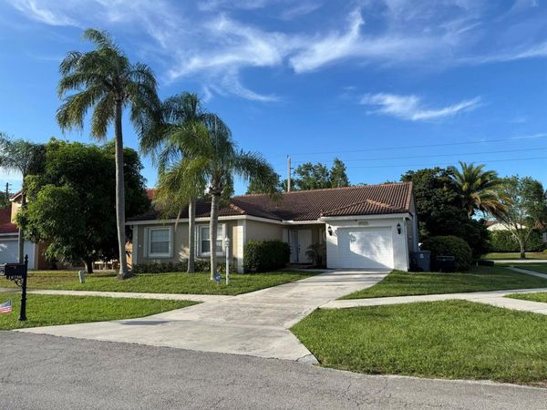 18750 Caspian Circle , Boca Raton, FL 33496