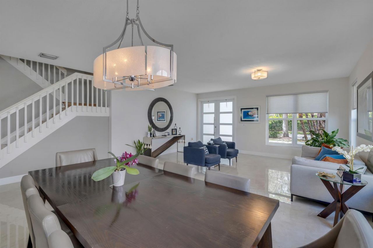 16773 NW 16th Street , Pembroke Pines, FL 33028 Photo