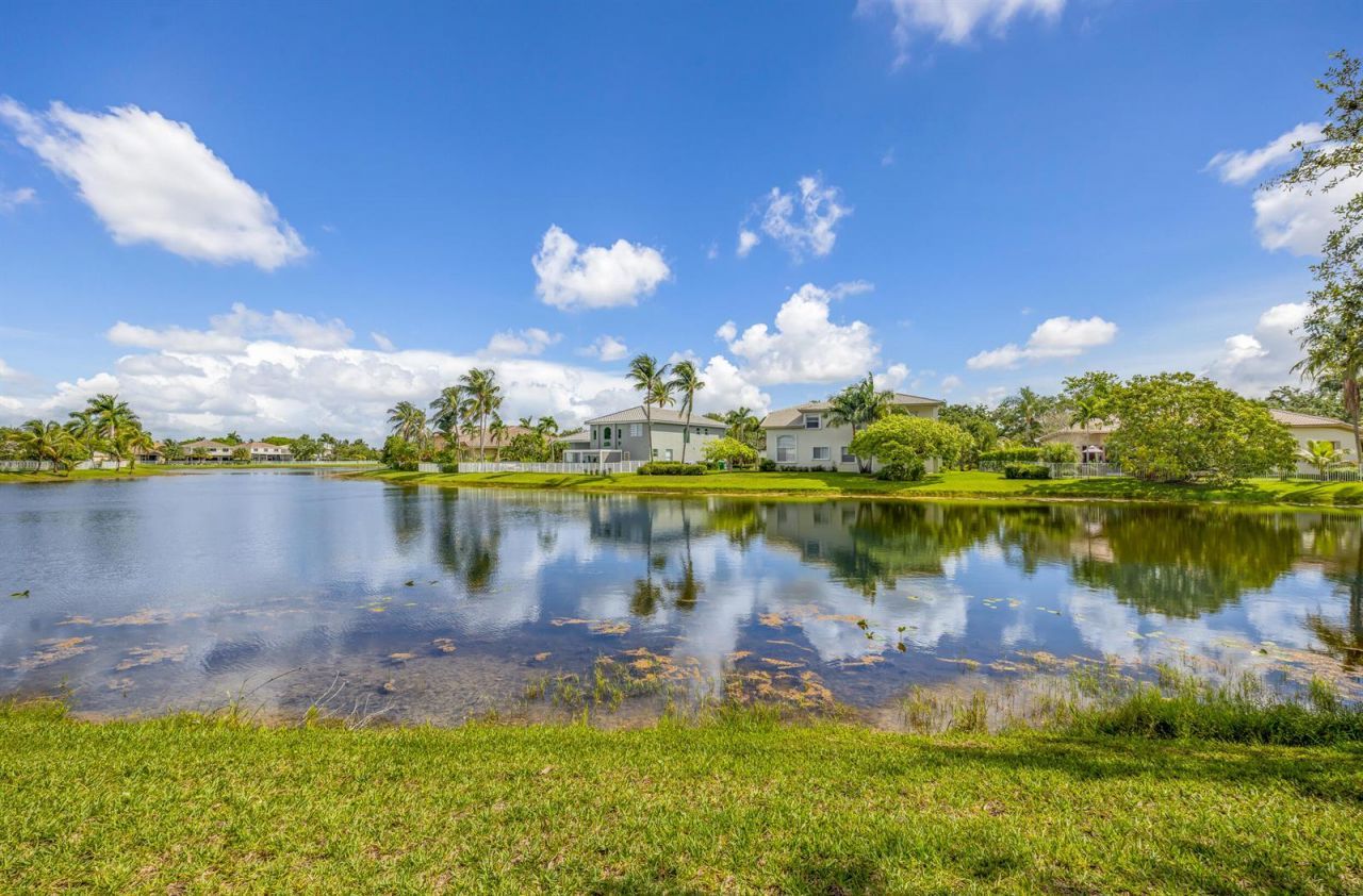 16773 NW 16th Street , Pembroke Pines, FL 33028 Photo