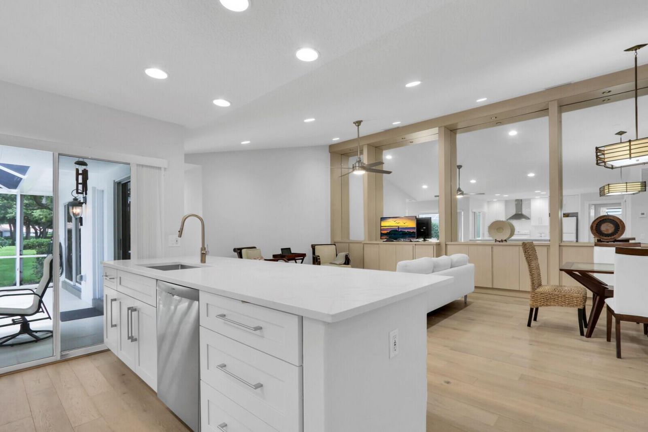 7904 Chapman Oak Court , Palm Beach Gardens, FL 33410 Photo