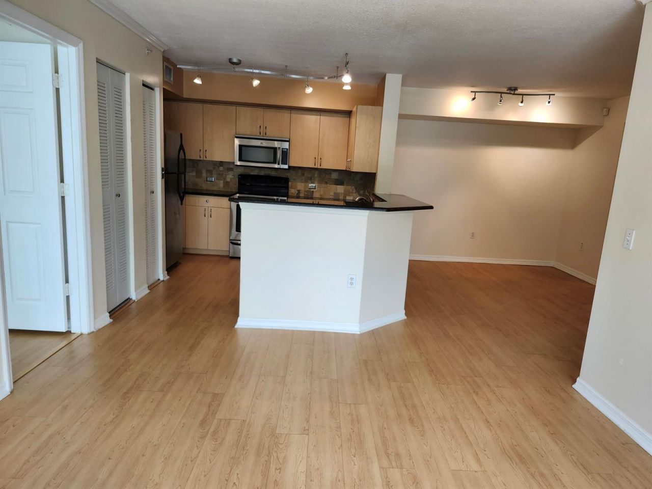 813 Villa Circle , Boynton Beach, FL 33435 Photo