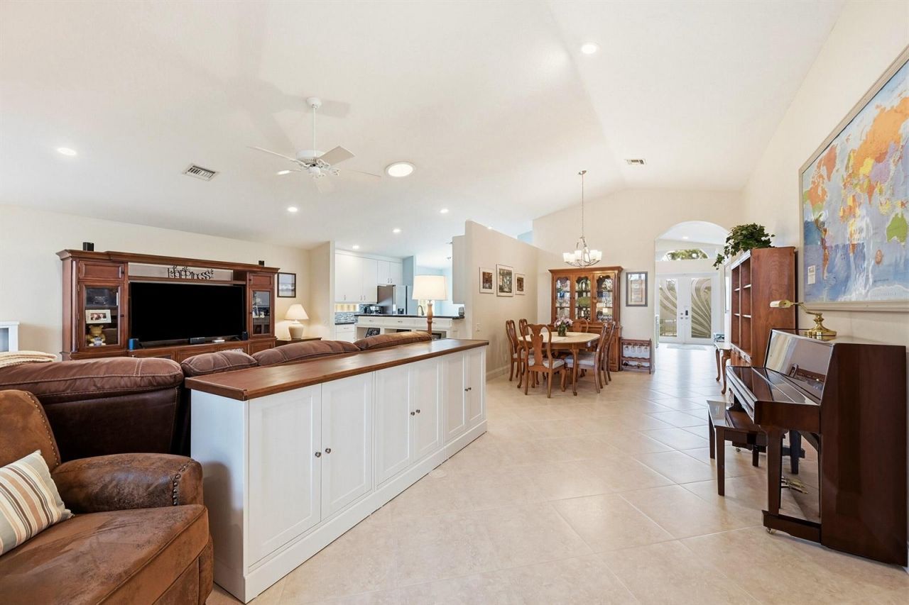 5081 Glenville Drive , Boynton Beach, FL 33437 Photo