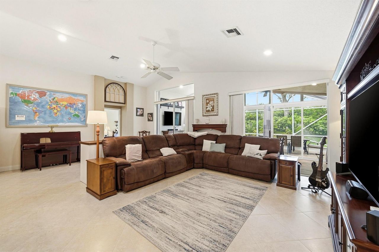 5081 Glenville Drive , Boynton Beach, FL 33437 Photo