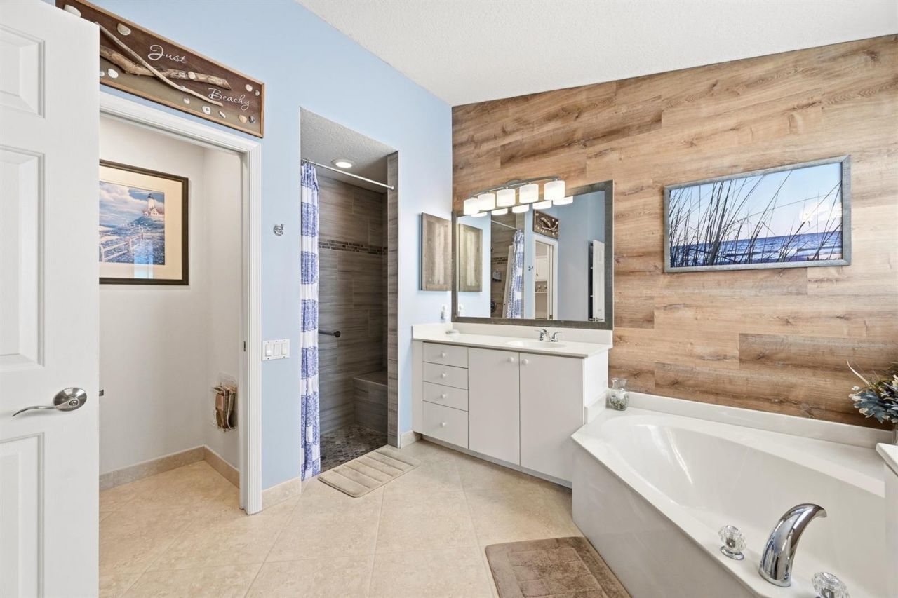 5081 Glenville Drive , Boynton Beach, FL 33437 Photo