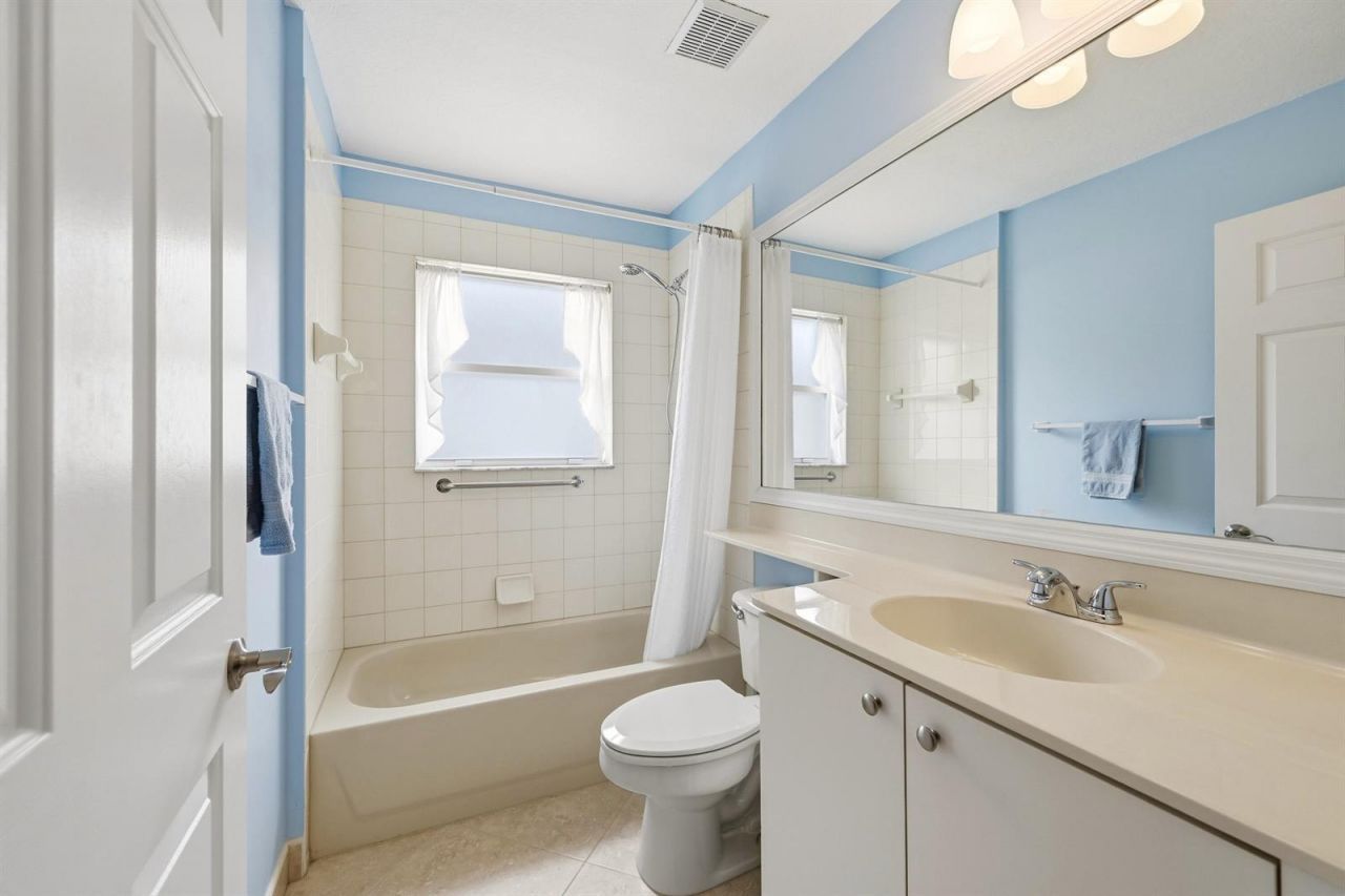 5081 Glenville Drive , Boynton Beach, FL 33437 Photo