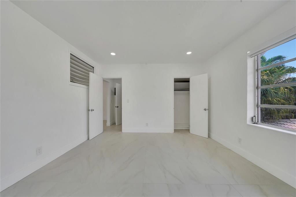 323 Elm Street , Unit 7, Hollywood, FL 33019 Photo