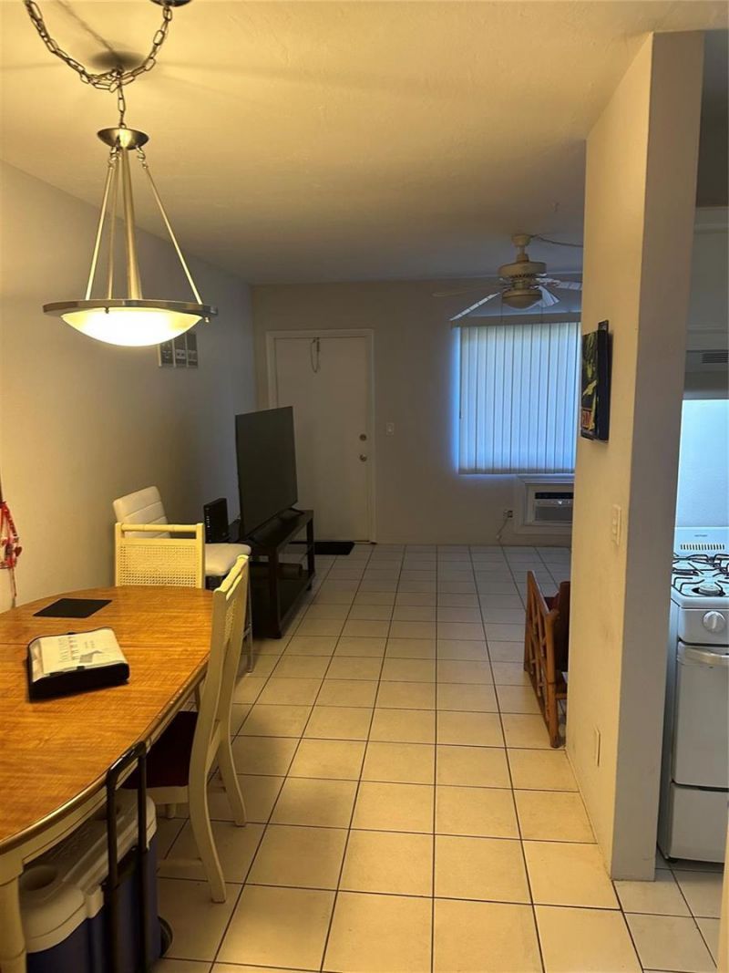 301 E Mcnab Road E, Unit 106, Pompano Beach, FL 33060 Photo