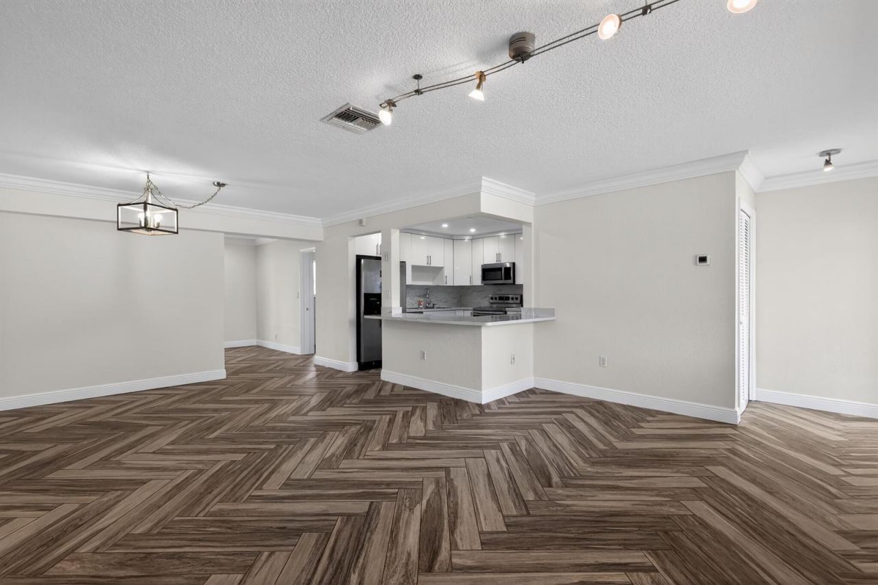 8580 NW 12th Street , Pembroke Pines, FL 33024 Photo