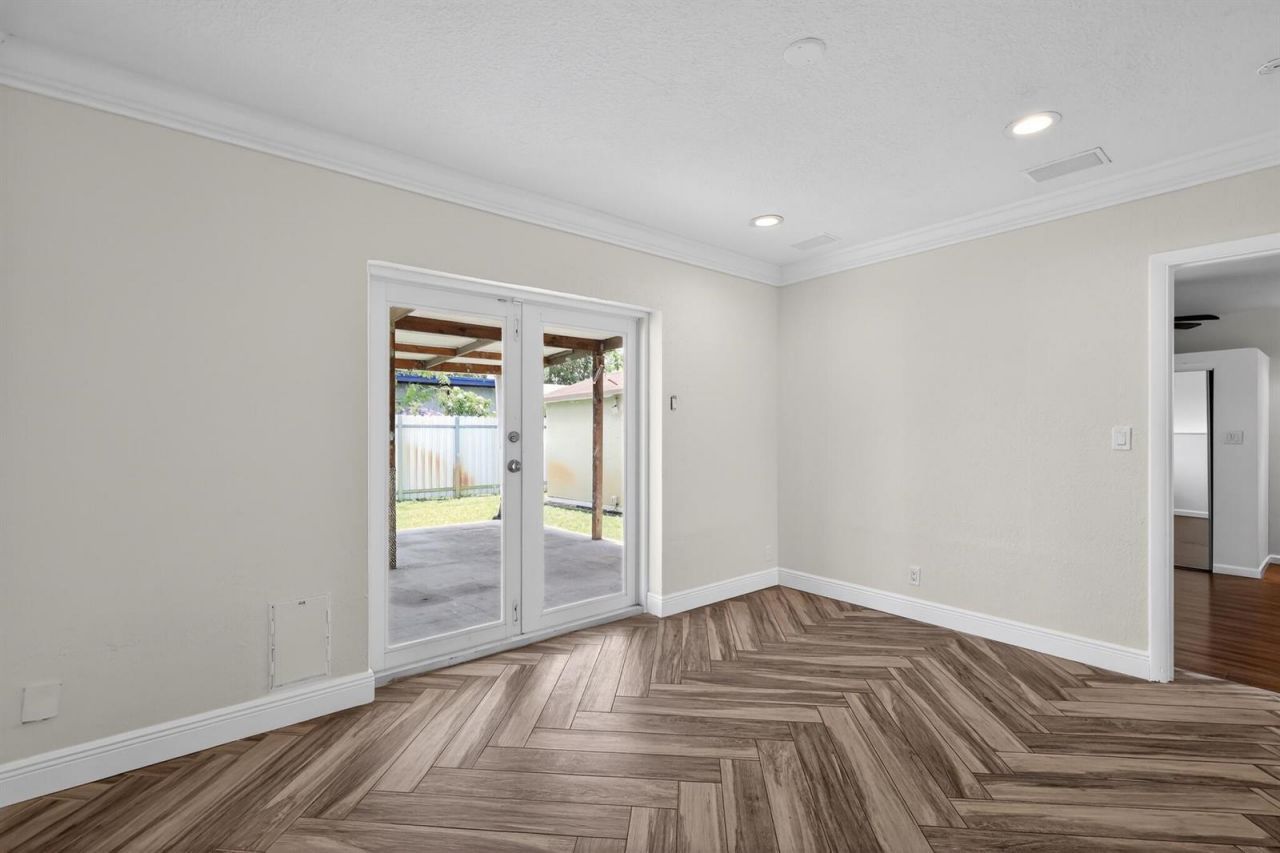 8580 NW 12th Street , Pembroke Pines, FL 33024 Photo