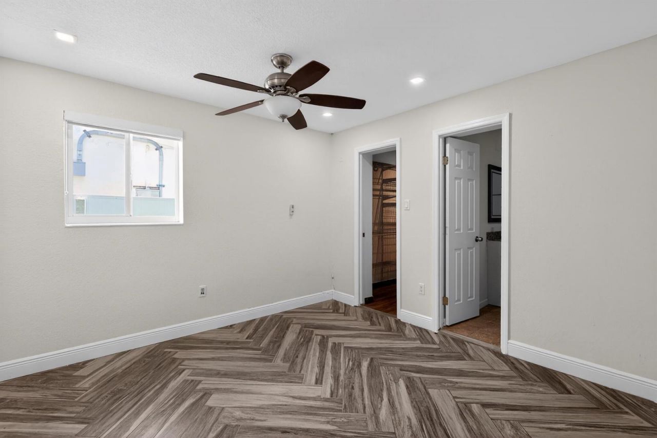 8580 NW 12th Street , Pembroke Pines, FL 33024 Photo