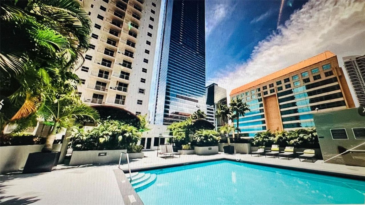 185 SE 14th Terrace Se, Unit 711, Miami, FL 33131 Photo