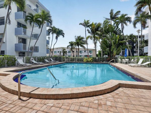 1801 S Treasure Drive , Unit 415, North Bay Village, FL 33141