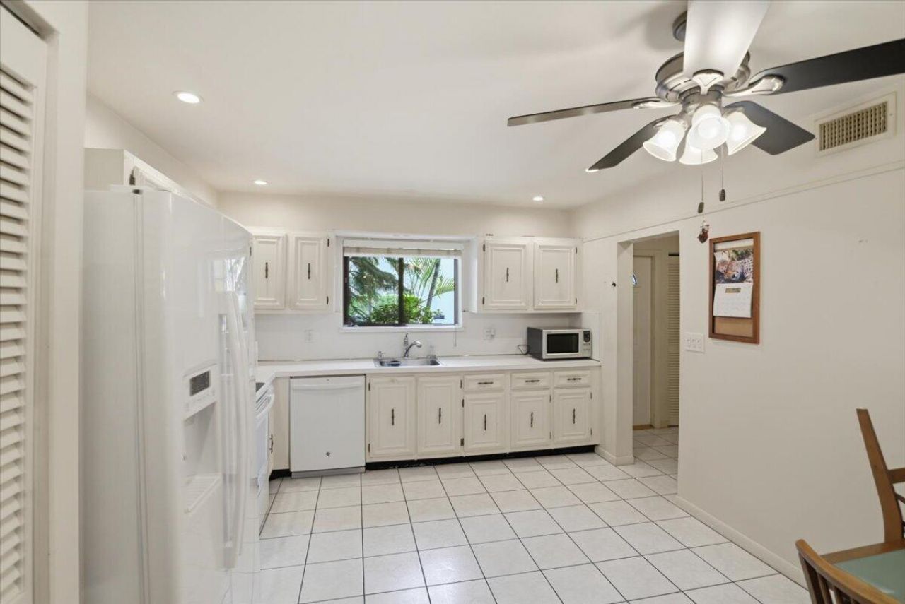 275 Jacaranda Drive , Plantation, FL 33324 Photo