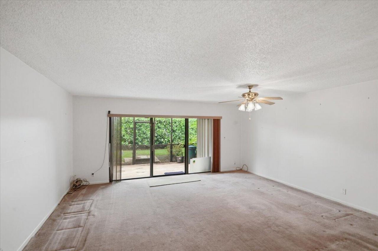275 Jacaranda Drive , Plantation, FL 33324 Photo