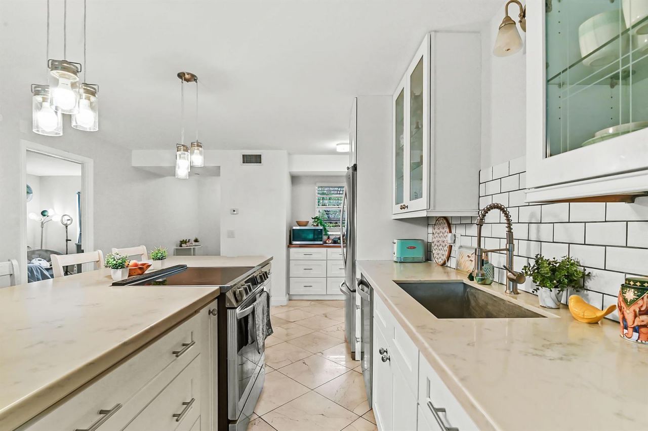 6400 NW 2nd Avenue , Unit 124, Boca Raton, FL 33487 Photo