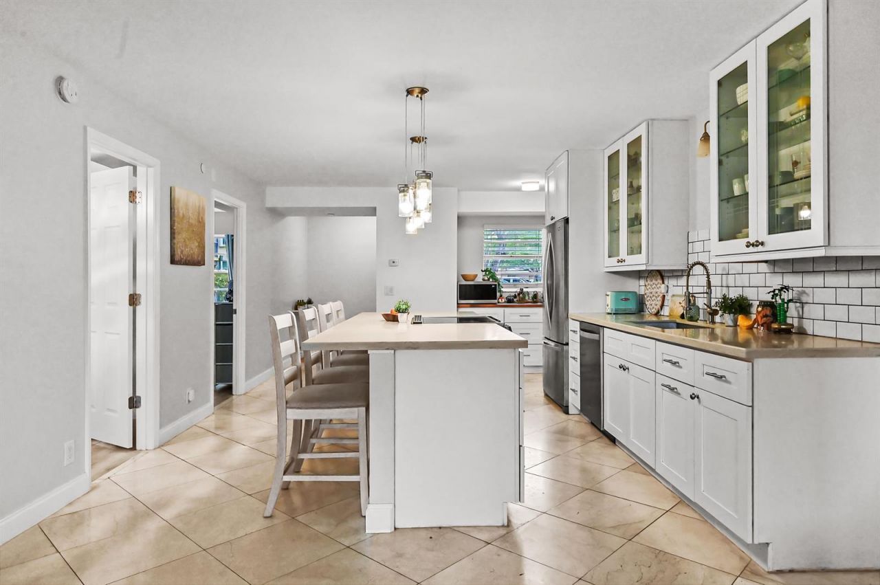 6400 NW 2nd Avenue , Unit 124, Boca Raton, FL 33487 Photo