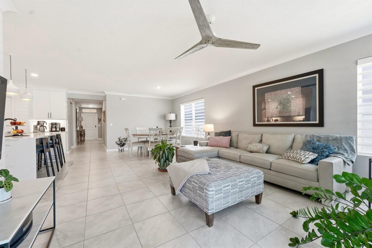 3899 SE Lee Street , Stuart, FL 34997 Photo