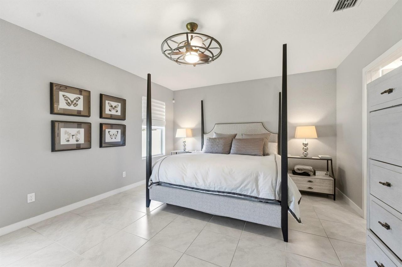 3899 SE Lee Street , Stuart, FL 34997 Photo