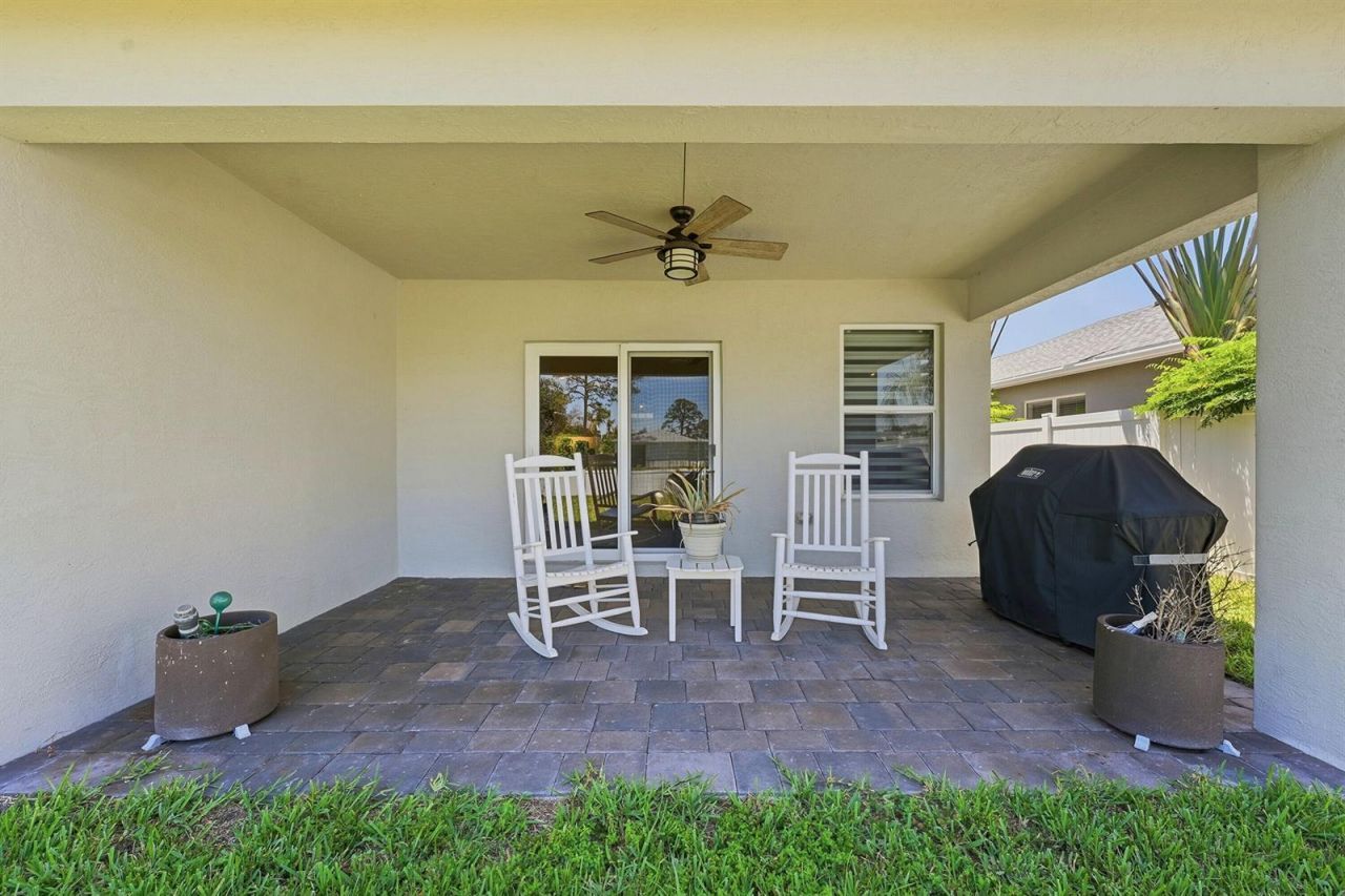 3899 SE Lee Street , Stuart, FL 34997 Photo