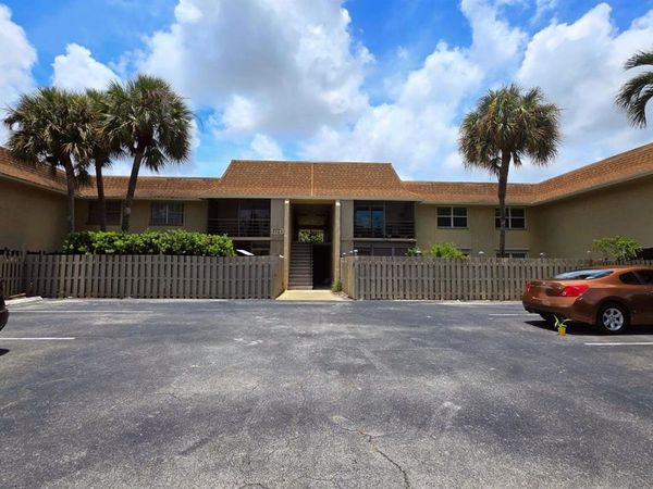 1301 NW 12th Avenue , Unit 417a, Boca Raton, FL 33486