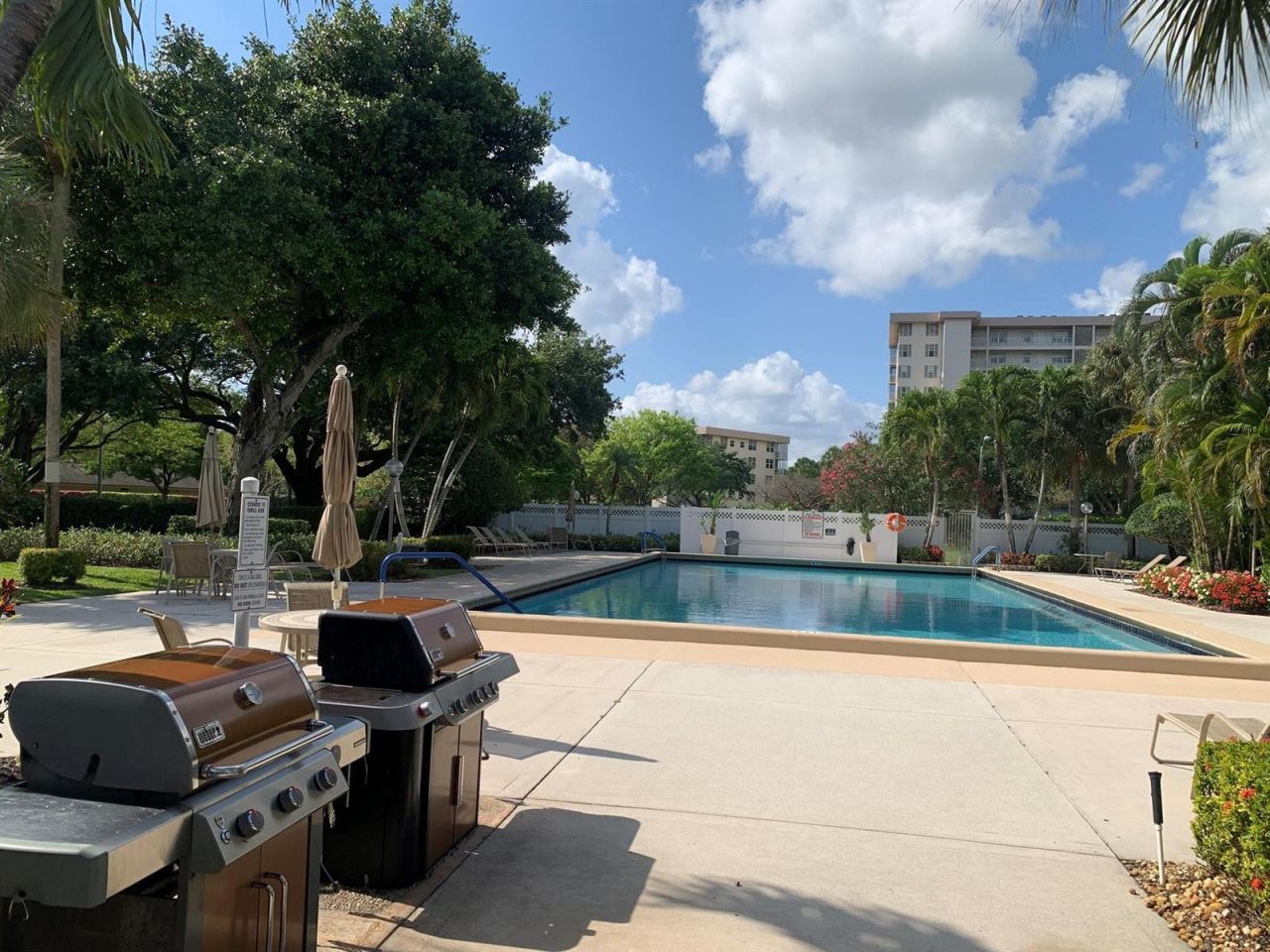 3499 Oaks Way , Unit 607, Pompano Beach, FL 33069 Photo