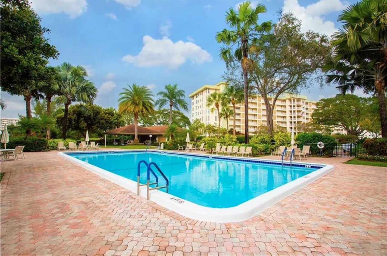 2600 S Course Drive , Unit 106, Pompano Beach, FL 33069 Photo