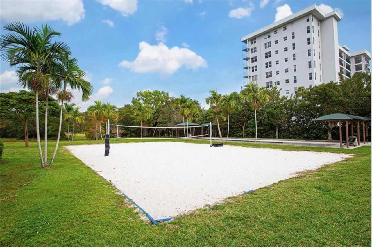 2600 S Course Drive , Unit 106, Pompano Beach, FL 33069 Photo