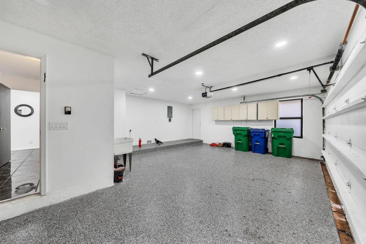 303 NW 105th Terrace , Coral Springs, FL 33071 Photo