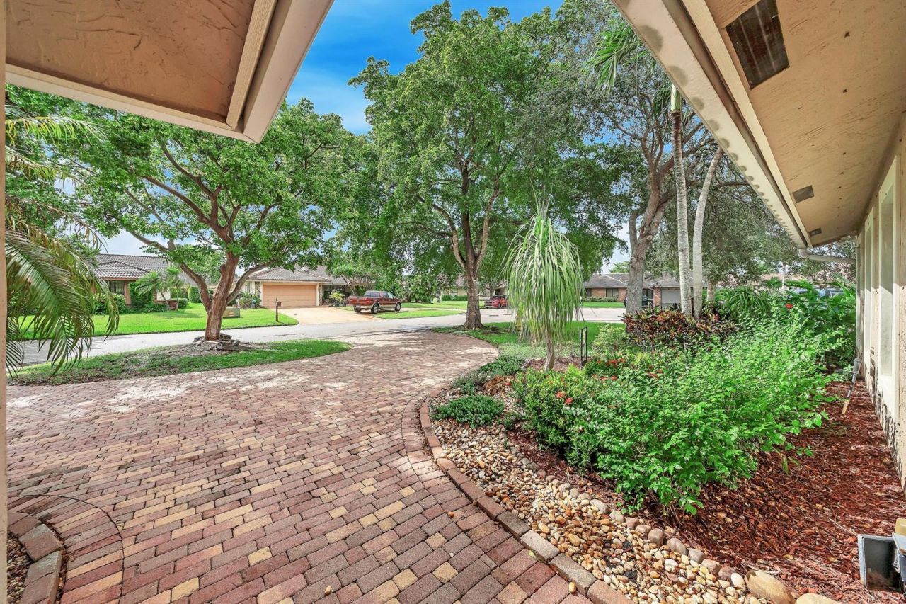 303 NW 105th Terrace , Coral Springs, FL 33071 Photo