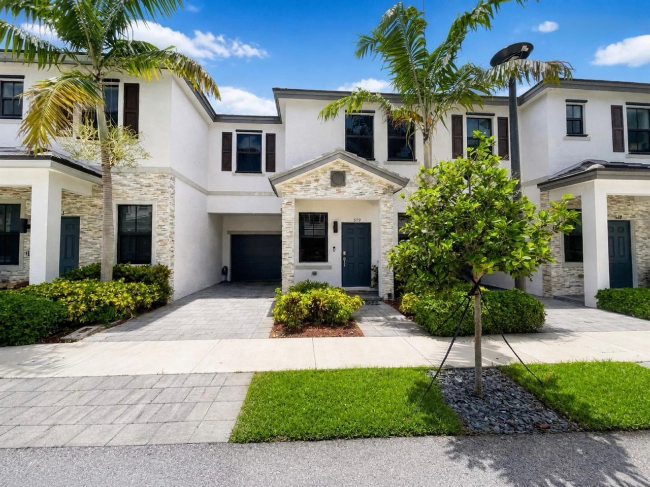 519 SW 19th Terrace , Fort Lauderdale, FL 33312 Photo