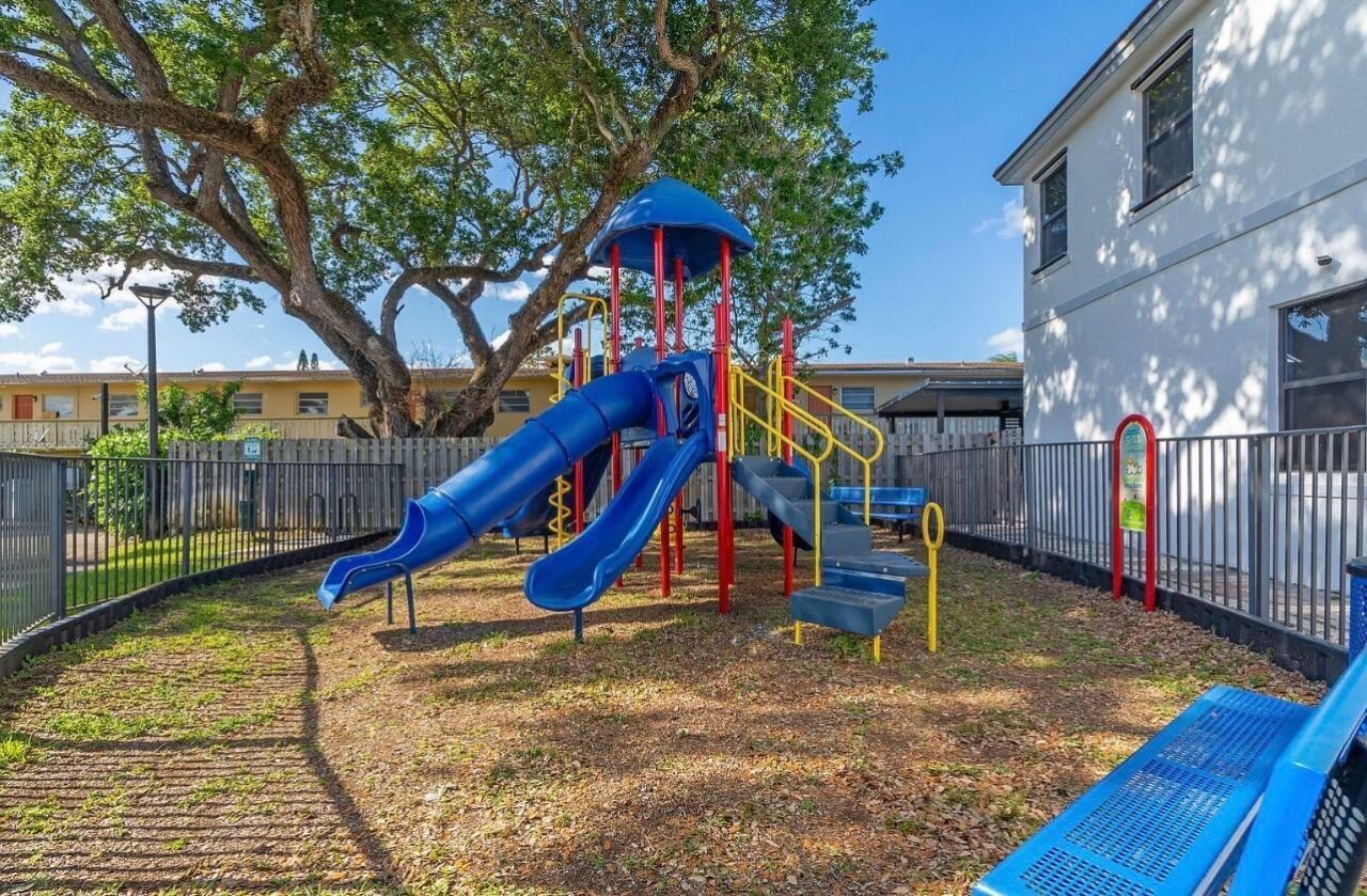 519 SW 19th Terrace , Fort Lauderdale, FL 33312 Photo