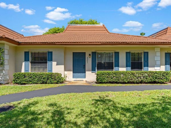 2361 SW 70th Avenue , Unit 47, Davie, FL 33317