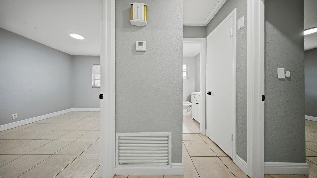 4681-4685 SW 43rd Terrace , Fort Lauderdale, FL 33314 Photo