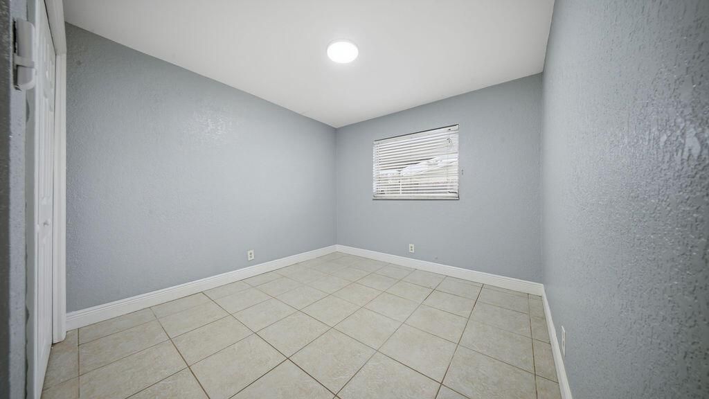 4681-4685 SW 43rd Terrace , Fort Lauderdale, FL 33314 Photo