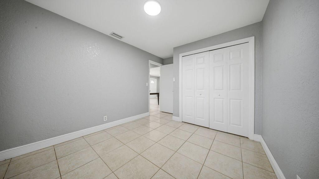 4681-4685 SW 43rd Terrace , Fort Lauderdale, FL 33314 Photo